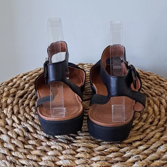 Fitflop Womens Cova Casual Closed Toe Black Suede Slingback Low Sandals S-7.5 - Picture 5 of 9